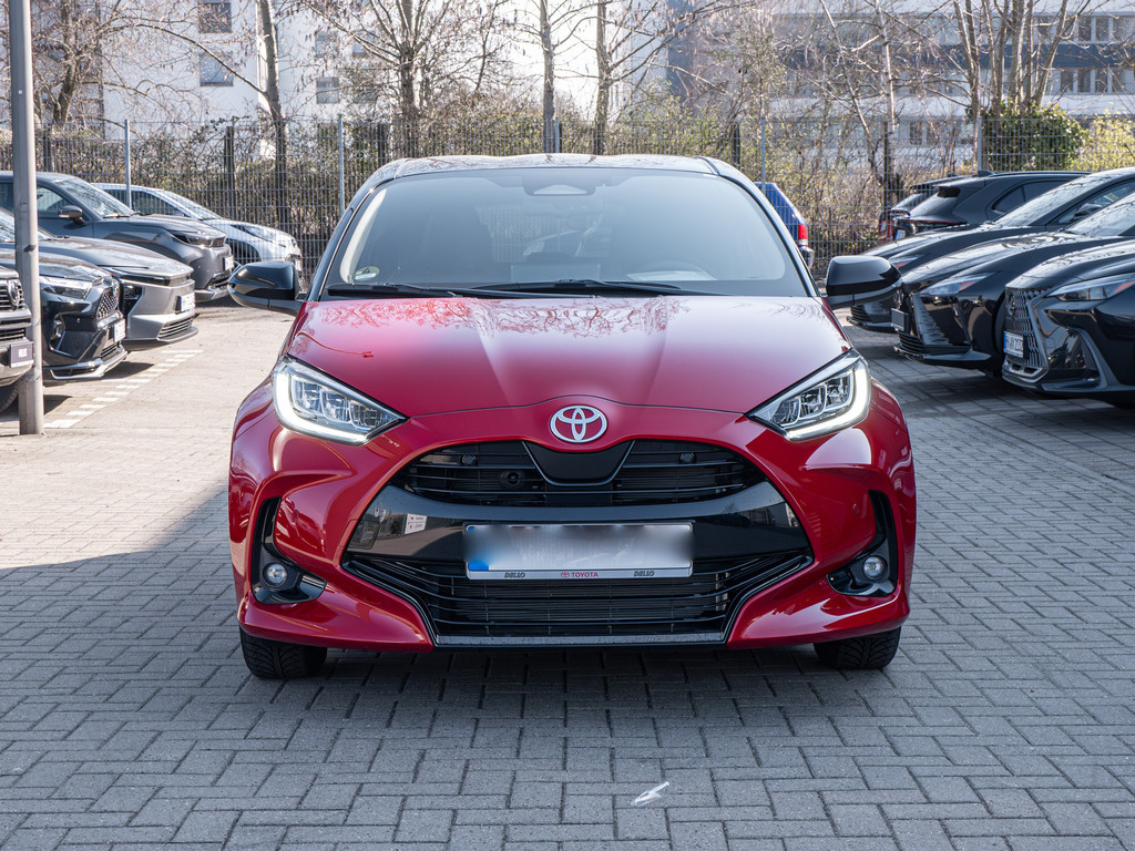 Fahrzeugansicht TOYOTA Yaris Hybrid 1.5 VVT-i Style Plus - Bild 12