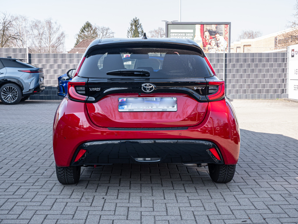Fahrzeugansicht TOYOTA Yaris Hybrid 1.5 VVT-i Style Plus - Bild 41