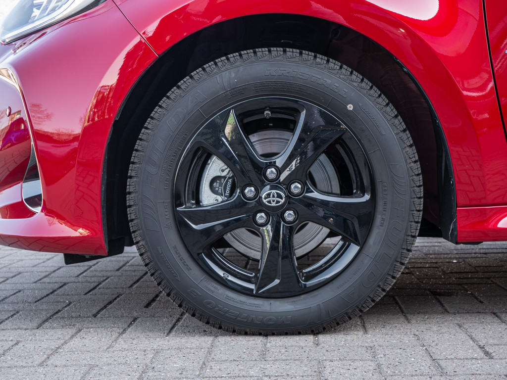 Fahrzeugansicht TOYOTA Yaris Hybrid 1.5 VVT-i Style Plus - Bild 43