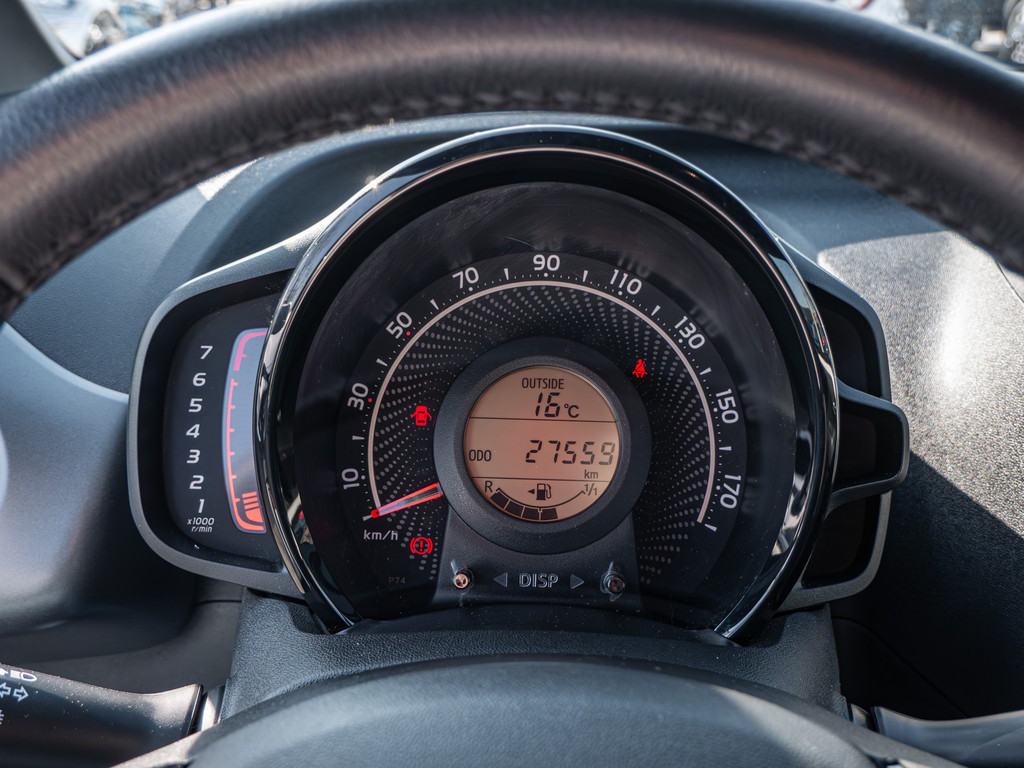 Fahrzeugansicht TOYOTA Aygo 1.0 X-Final - Bild 18