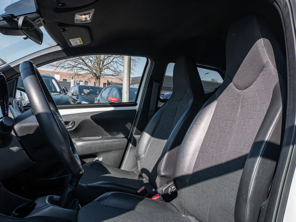 Fahrzeugansicht TOYOTA Aygo 1.0 X-Final - Bild 30