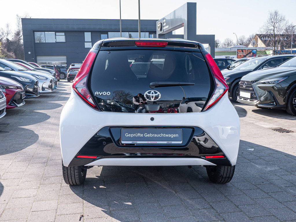 Fahrzeugansicht TOYOTA Aygo 1.0 X-Final - Bild 40