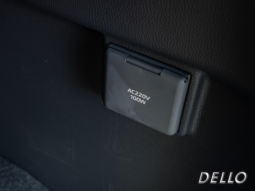 Fahrzeugansicht TOYOTA Land Cruiser 2.8 D-4D Executive - Bild 16