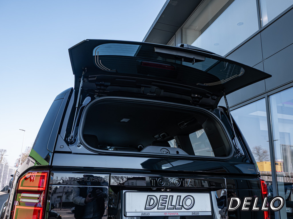 Fahrzeugansicht TOYOTA Land Cruiser 2.8 D-4D Executive - Bild 17