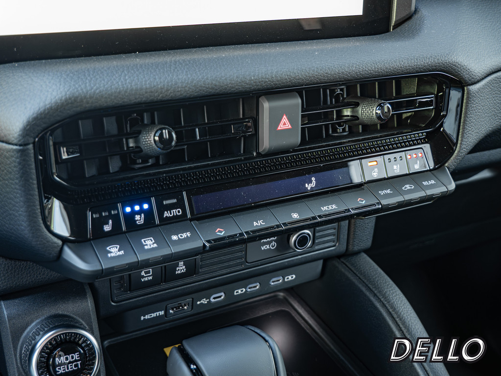 Fahrzeugansicht TOYOTA Land Cruiser 2.8 D-4D Executive - Bild 25