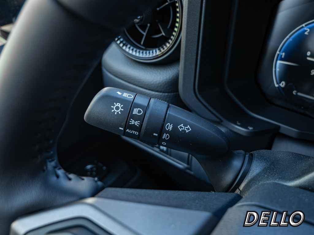 Fahrzeugansicht TOYOTA Land Cruiser 2.8 D-4D Executive - Bild 38