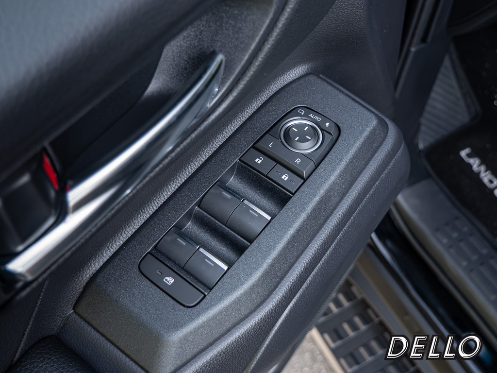 Fahrzeugansicht TOYOTA Land Cruiser 2.8 D-4D Executive - Bild 47