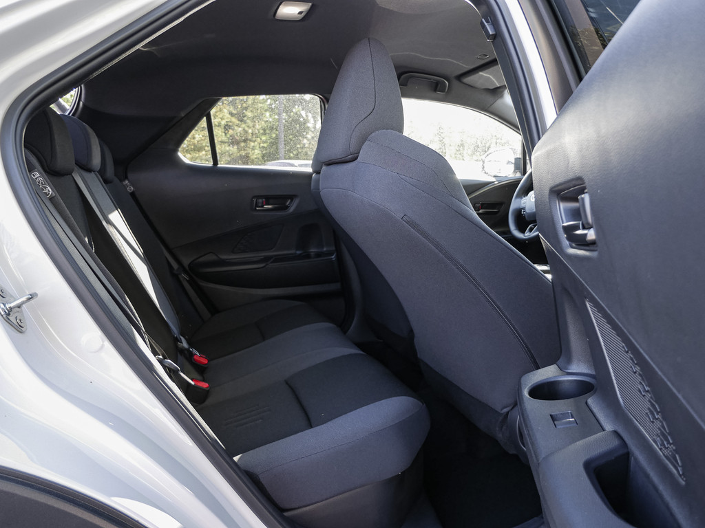 Fahrzeugansicht TOYOTA C-HR 1.8 Hybrid FWD Teamplayer - Bild 4