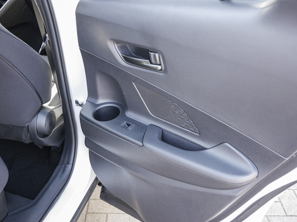 Fahrzeugansicht TOYOTA C-HR 1.8 Hybrid FWD Teamplayer - Bild 8