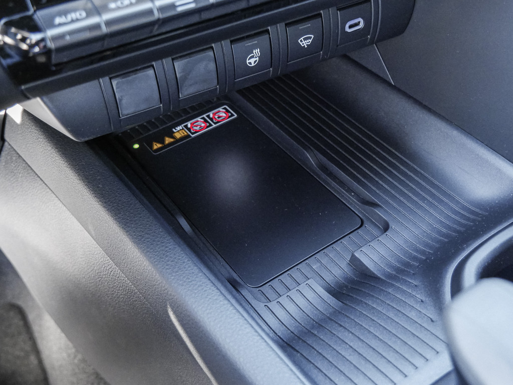 Fahrzeugansicht TOYOTA C-HR 1.8 Hybrid FWD Teamplayer - Bild 18