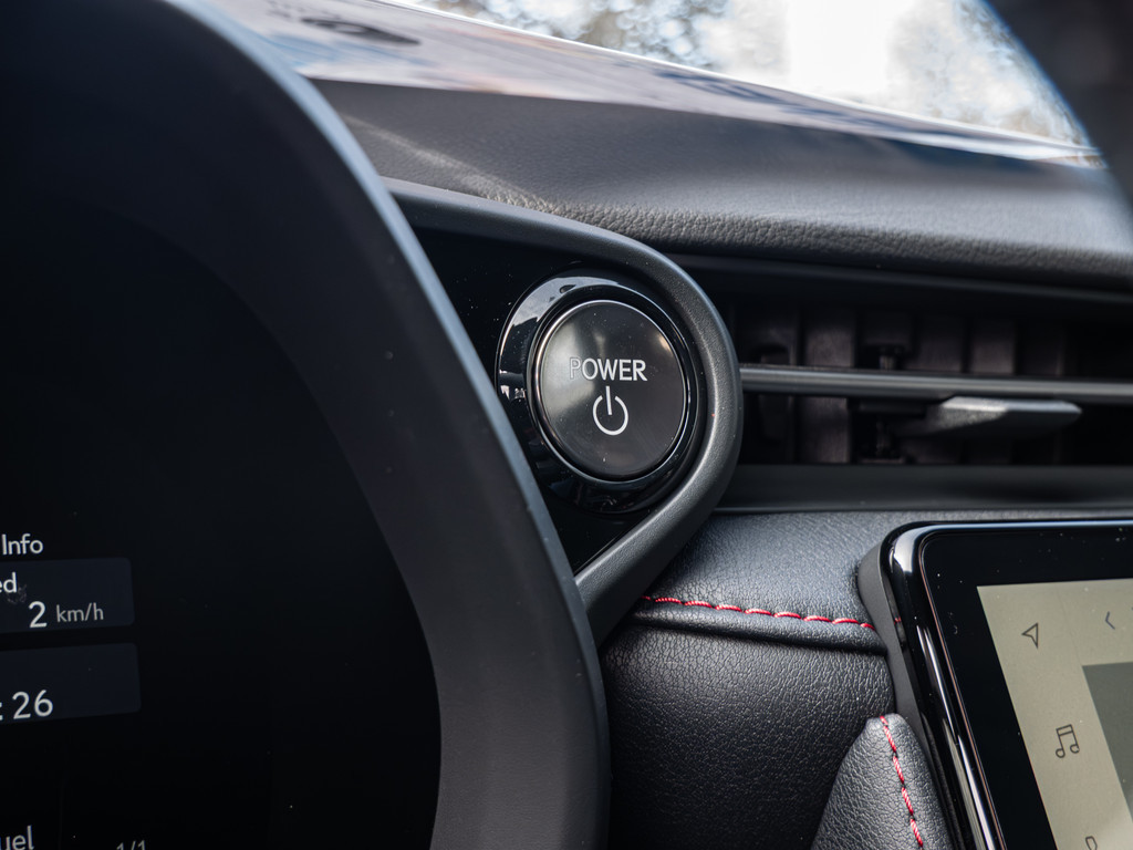 Fahrzeugansicht LEXUS LBX 1.5 Hybrid Elegant Black Edition - Bild 24