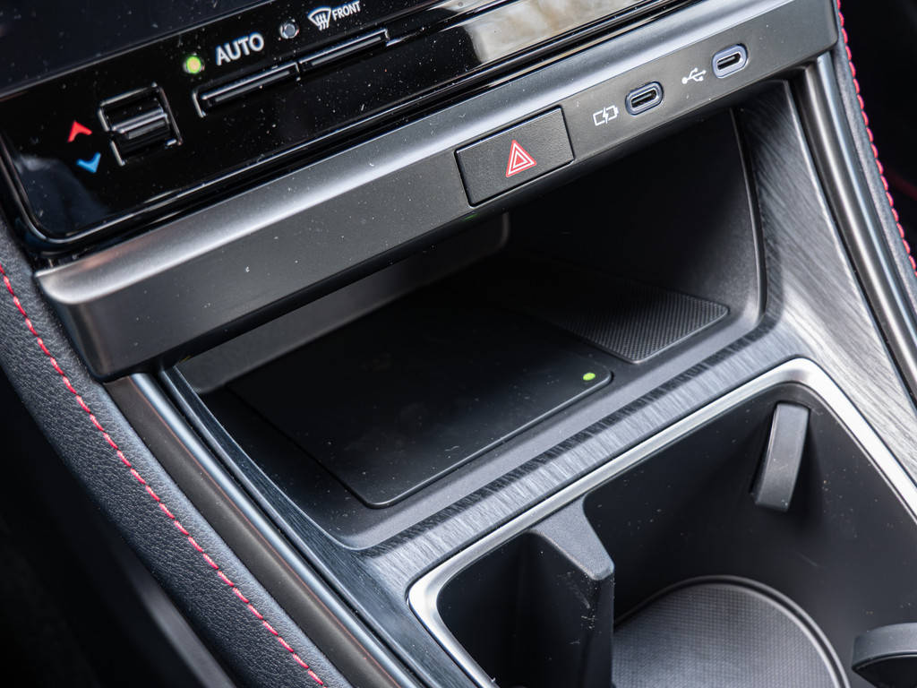 Fahrzeugansicht LEXUS LBX Elegant Black Edition - Bild 18