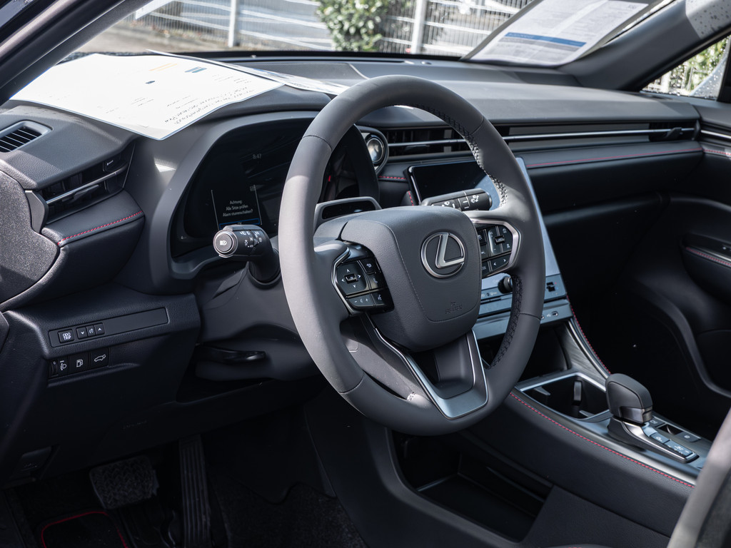 Fahrzeugansicht LEXUS LBX Elegant Black Edition - Bild 29