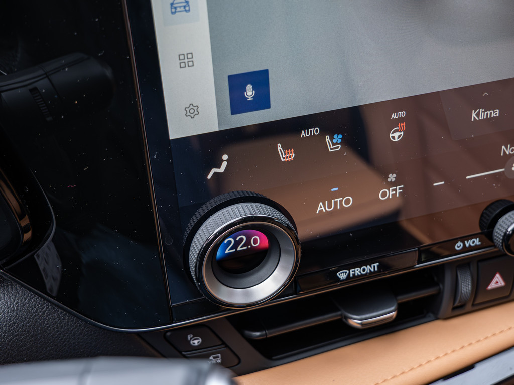 Fahrzeugansicht LEXUS NX 450h + Luxury - Bild 16