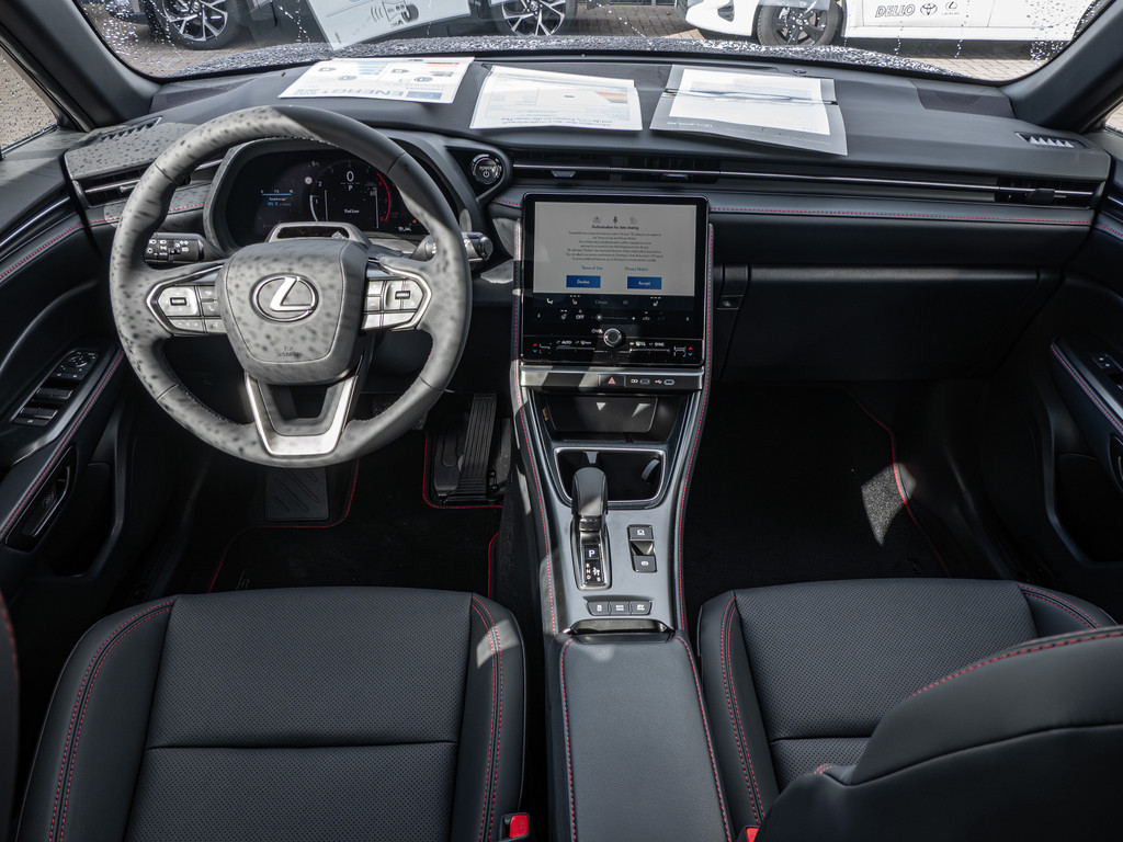 Fahrzeugansicht LEXUS LBX Elegant Black Edition - Bild 6