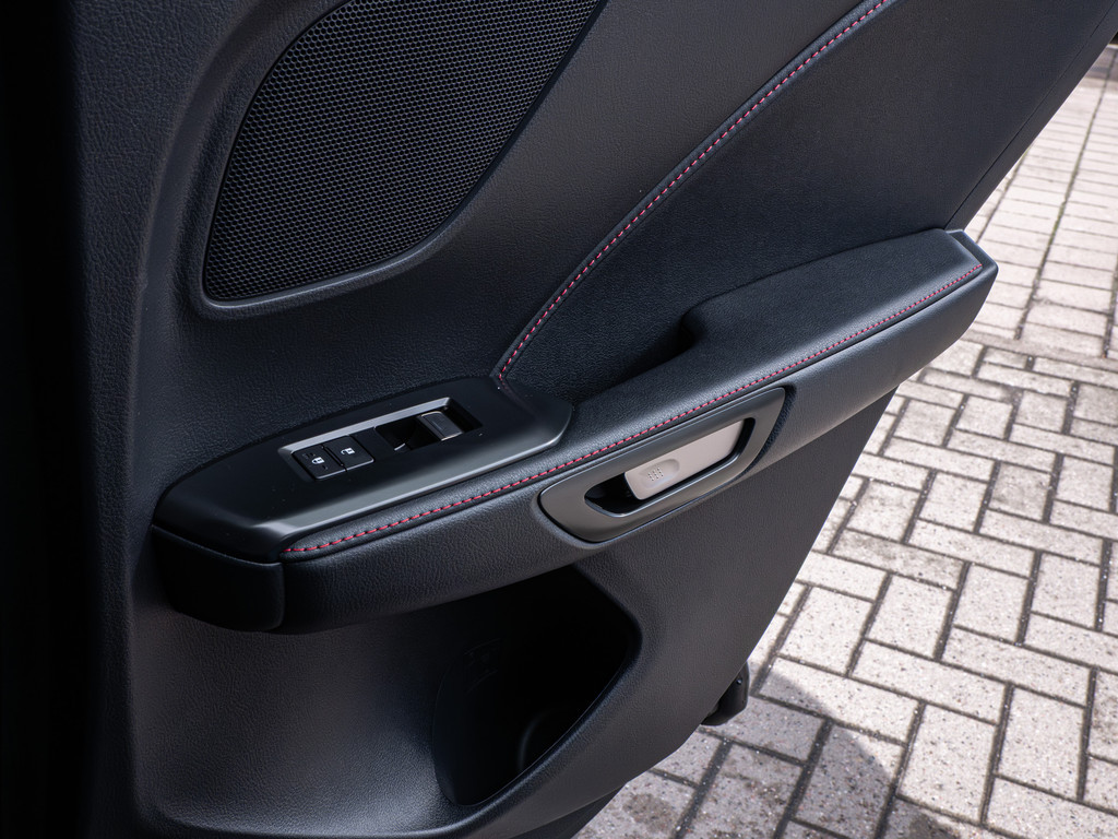 Fahrzeugansicht LEXUS LBX Elegant Black Edition - Bild 9