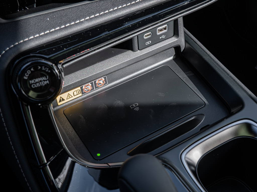 Fahrzeugansicht LEXUS NX 450h + F Sport - Bild 22