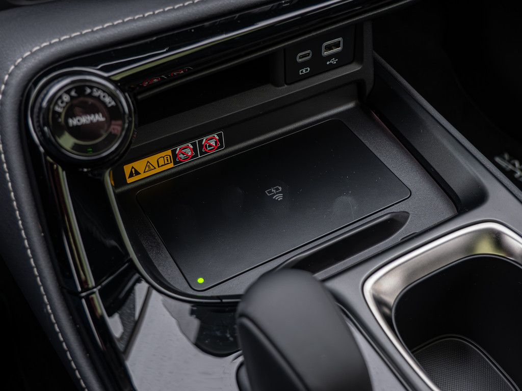 Fahrzeugansicht LEXUS NX 450h + Executive - Bild 25