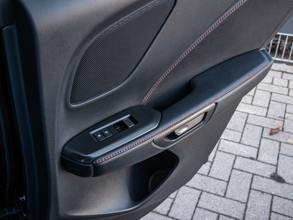 Fahrzeugansicht LEXUS LBX Elegant Black Edition - Bild 9