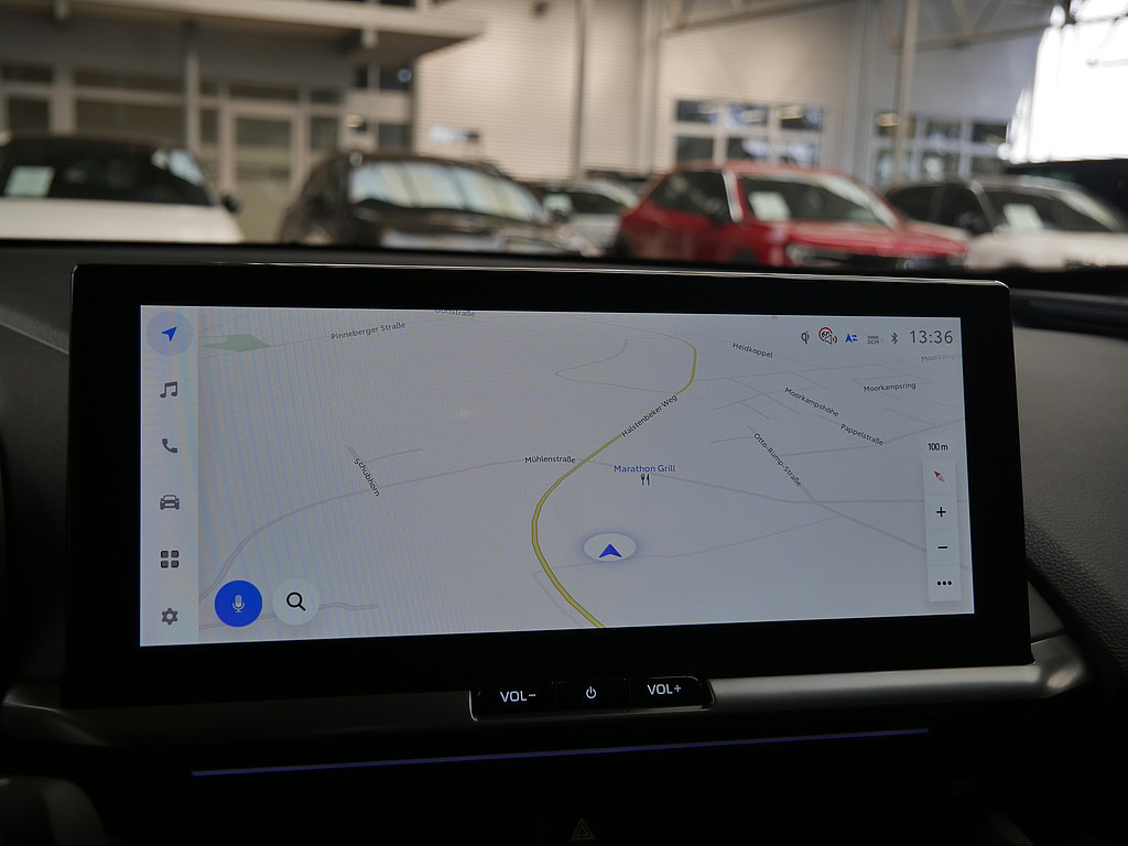 Fahrzeugansicht TOYOTA C-HR 2.0 Plug-In Hybrid FWD GR Sport - Bild 11