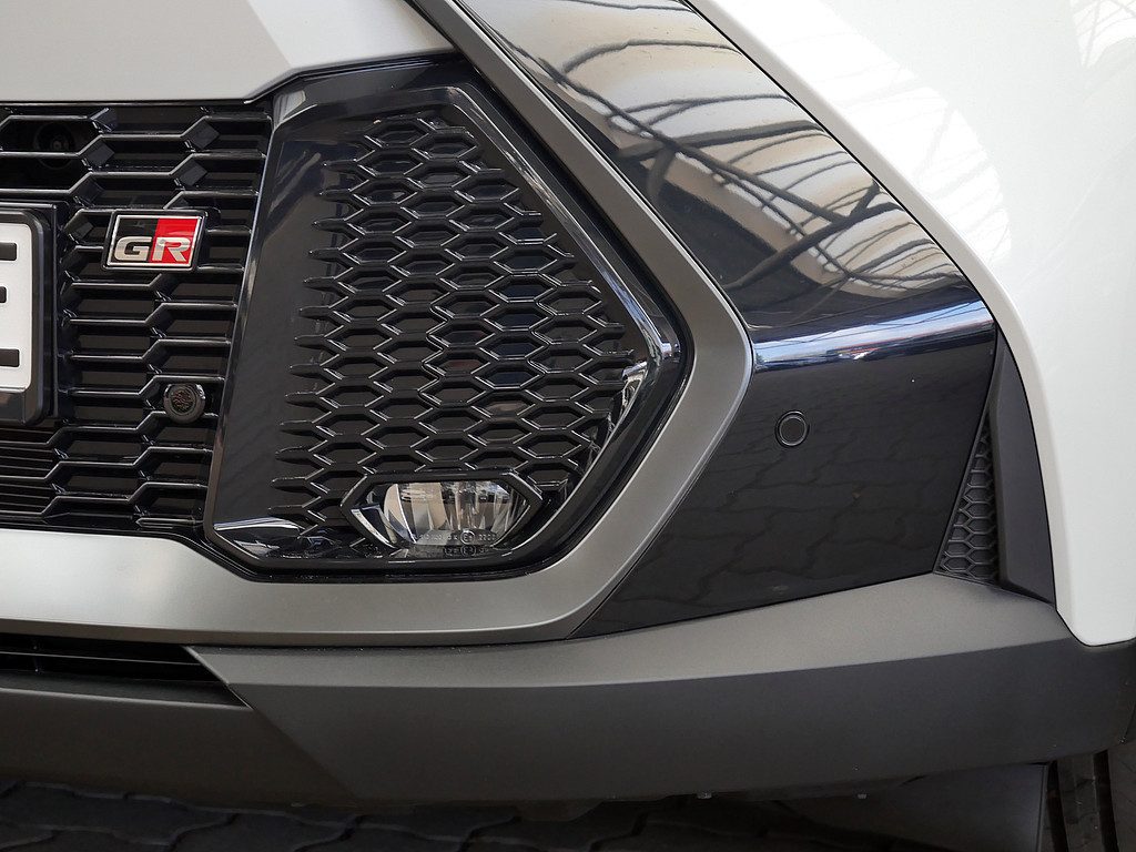 Fahrzeugansicht TOYOTA C-HR 2.0 Plug-In Hybrid FWD GR Sport - Bild 30