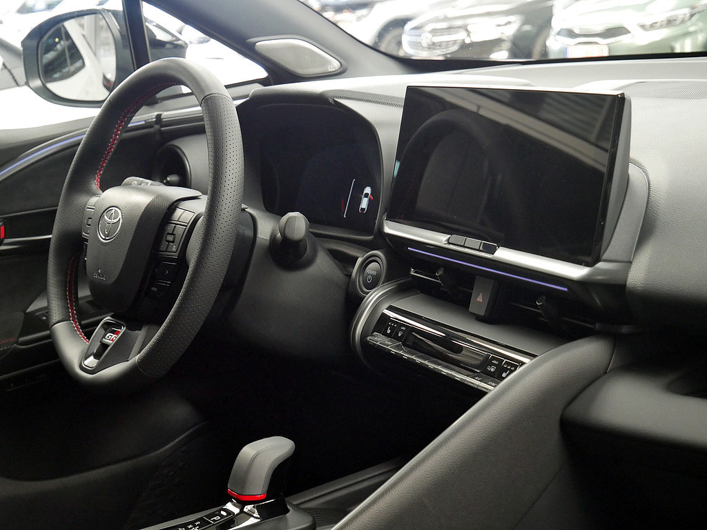 Fahrzeugansicht TOYOTA C-HR 2.0 Plug-In Hybrid FWD GR Sport - Bild 37