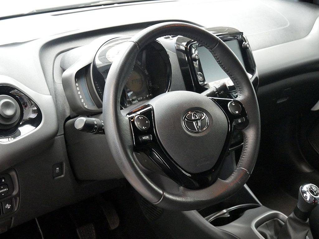 Fahrzeugansicht TOYOTA Aygo 1.0 X-Final - Bild 7