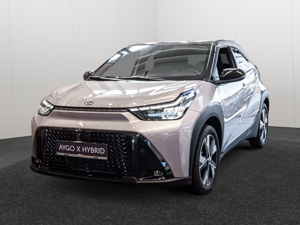 TOYOTA Aygo X 1.5 Hybrid Teamplayer