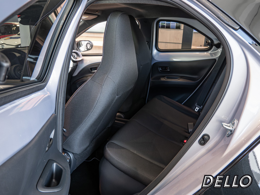 Fahrzeugansicht TOYOTA Aygo X 1.5 Hybrid Teamplayer - Bild 2