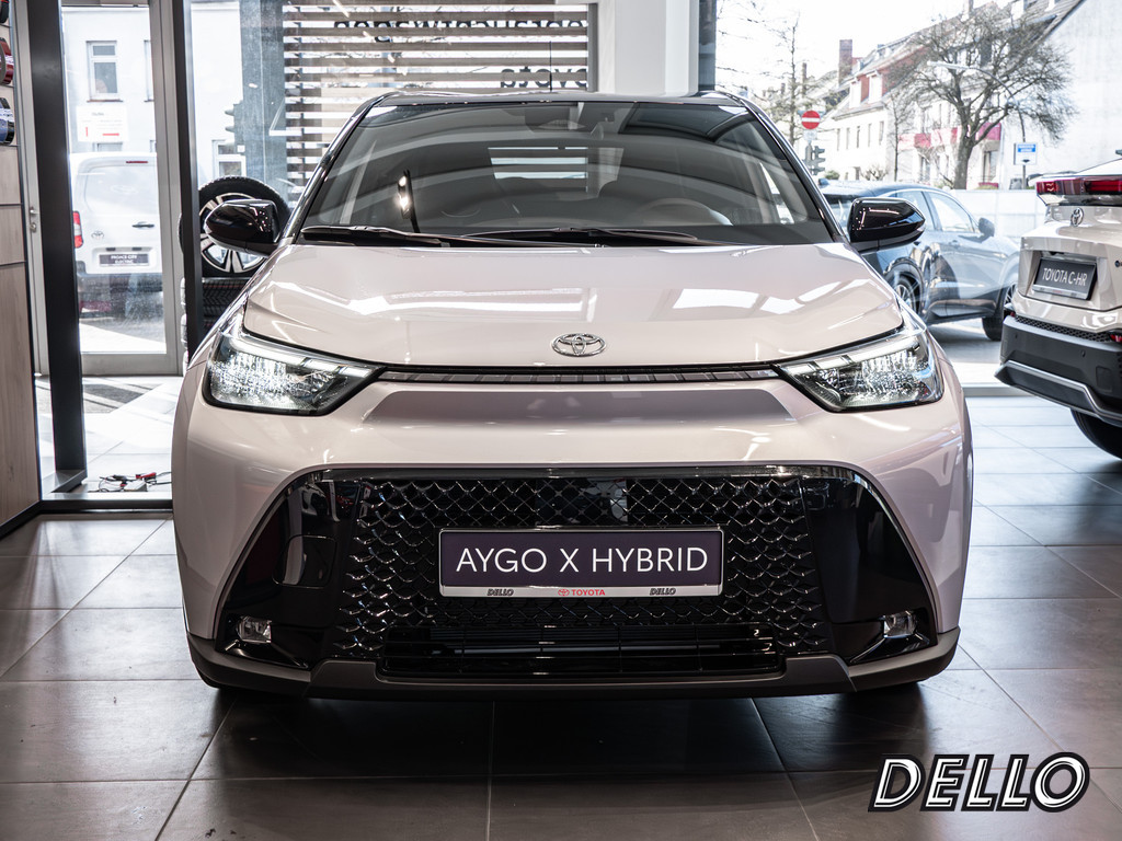 Fahrzeugansicht TOYOTA Aygo X 1.5 Hybrid Teamplayer - Bild 12