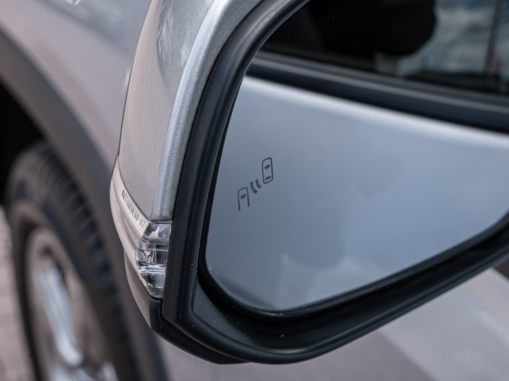Fahrzeugansicht TOYOTA RAV 4 2.5 Hybrid Team D - Bild 3