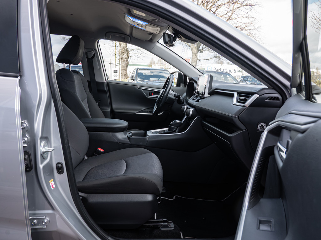 Fahrzeugansicht TOYOTA RAV 4 2.5 Hybrid Team D - Bild 5