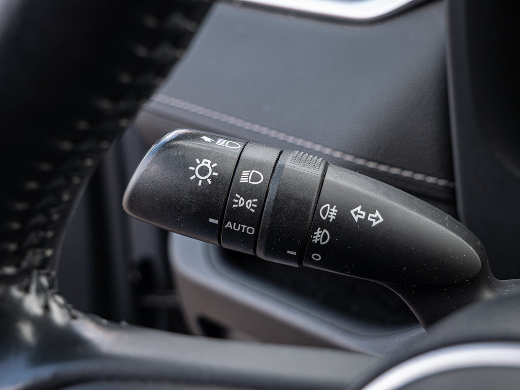 Fahrzeugansicht TOYOTA RAV 4 2.5 Hybrid Team D - Bild 30