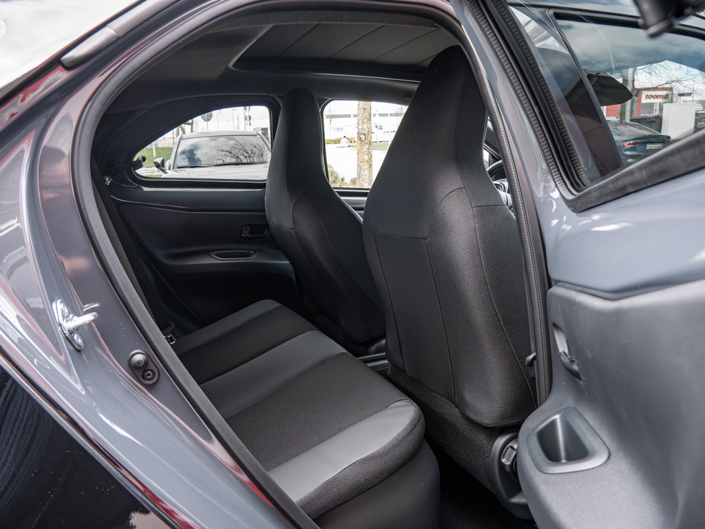 Fahrzeugansicht TOYOTA Aygo X 1.5 Hybrid GR SPORT - Bild 7
