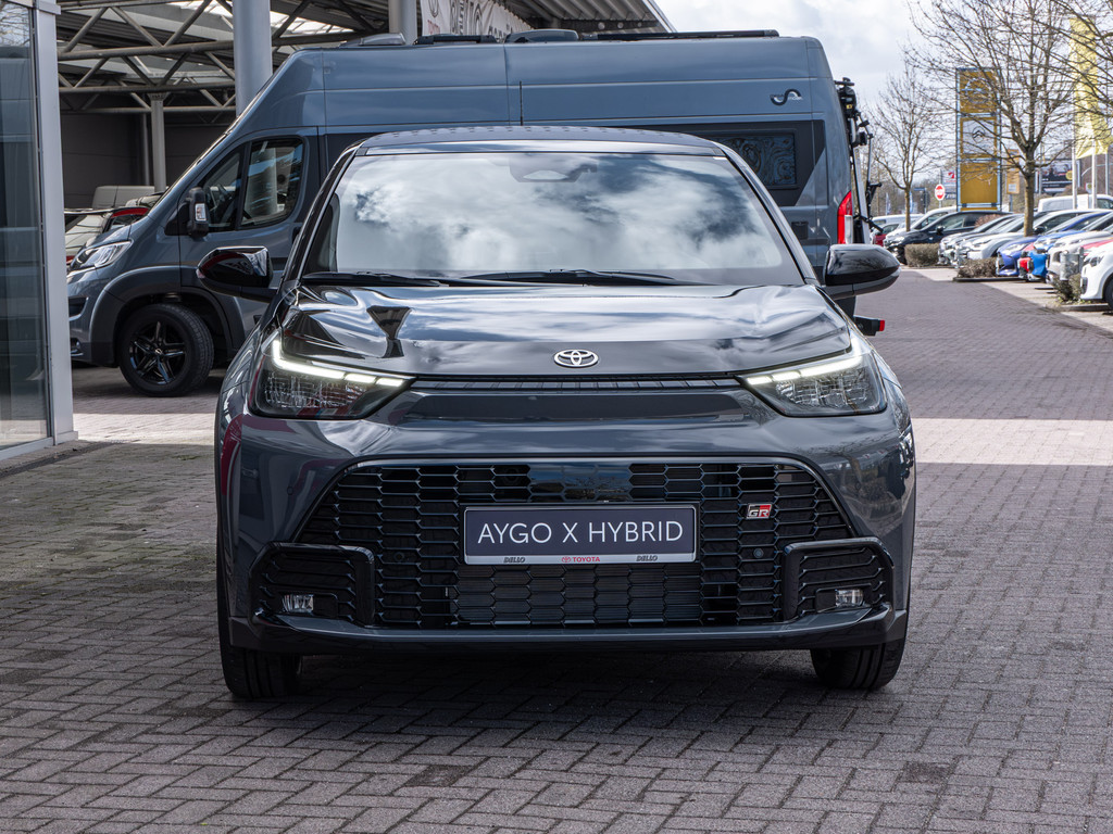 Fahrzeugansicht TOYOTA Aygo X 1.5 Hybrid GR SPORT - Bild 12