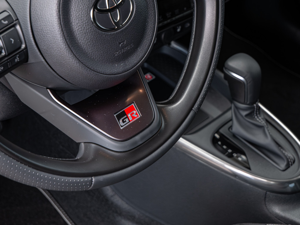 Fahrzeugansicht TOYOTA Aygo X 1.5 Hybrid GR SPORT - Bild 36