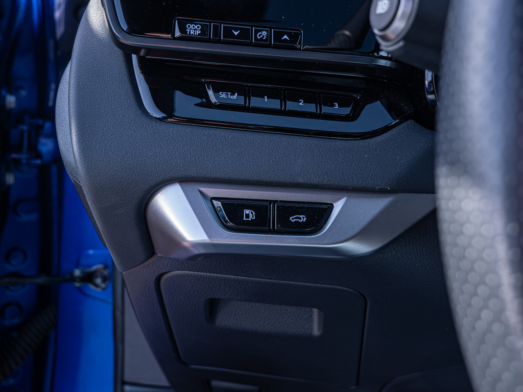 Fahrzeugansicht LEXUS RX 500h DIRECT4 F SPORT+ - Bild 37