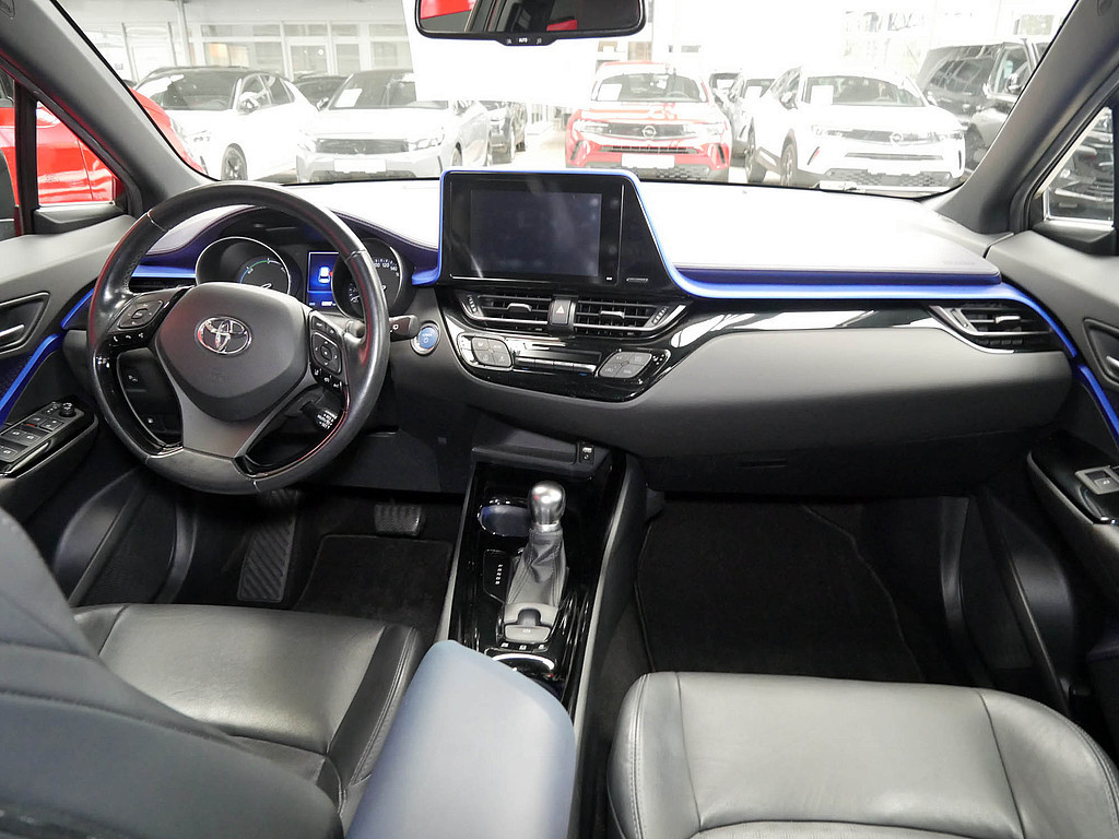 Fahrzeugansicht TOYOTA C-HR HYBRID Style - Bild 4