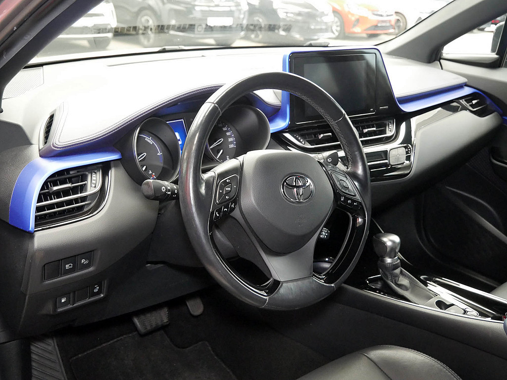 Fahrzeugansicht TOYOTA C-HR HYBRID Style - Bild 7