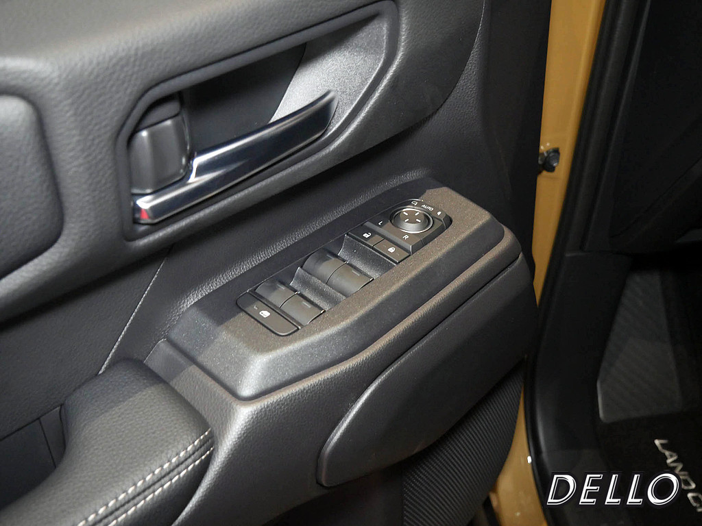 Fahrzeugansicht TOYOTA Land Cruiser 2.8 D-4D Executive - Bild 14