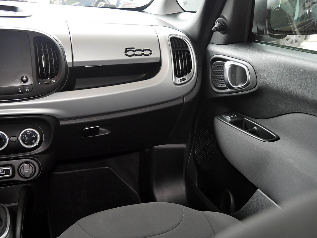 Fahrzeugansicht FIAT 500L 1.4 16V Cross - Bild 2