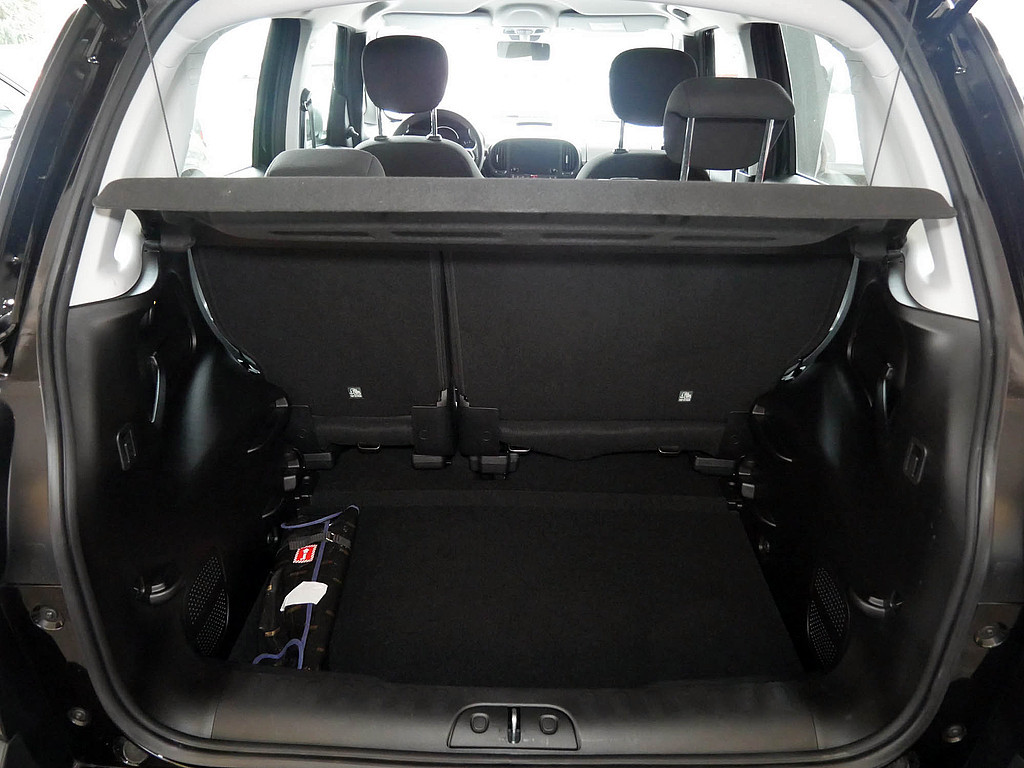 Fahrzeugansicht FIAT 500L 1.4 16V Cross - Bild 4