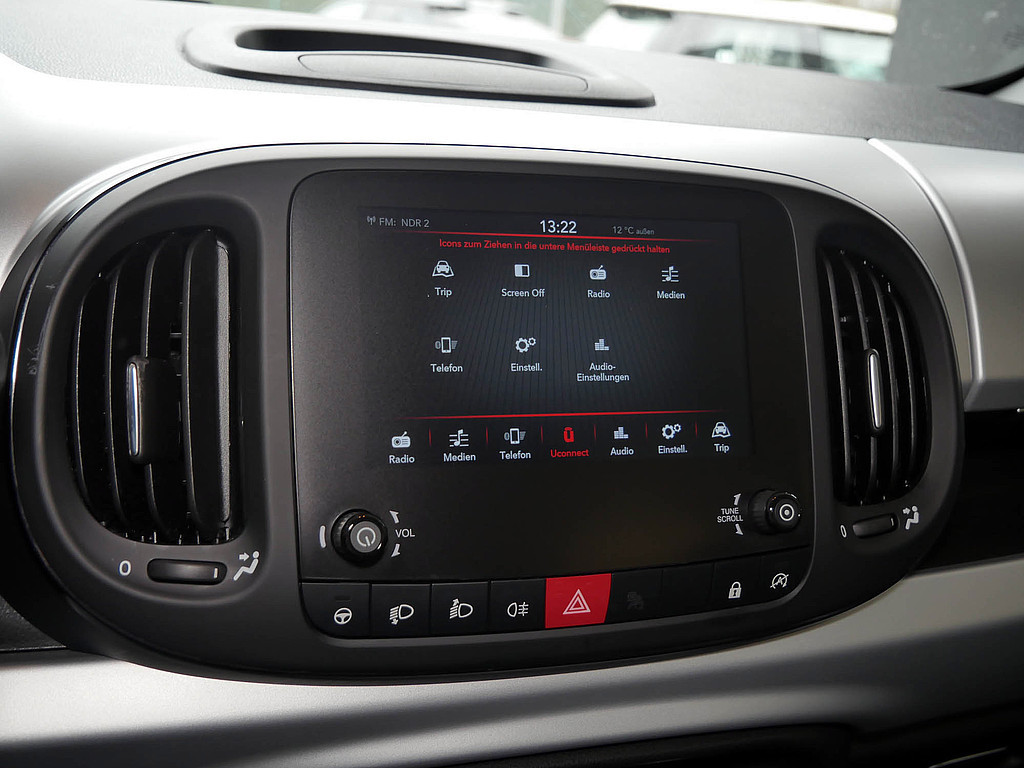 Fahrzeugansicht FIAT 500L 1.4 16V Cross - Bild 10