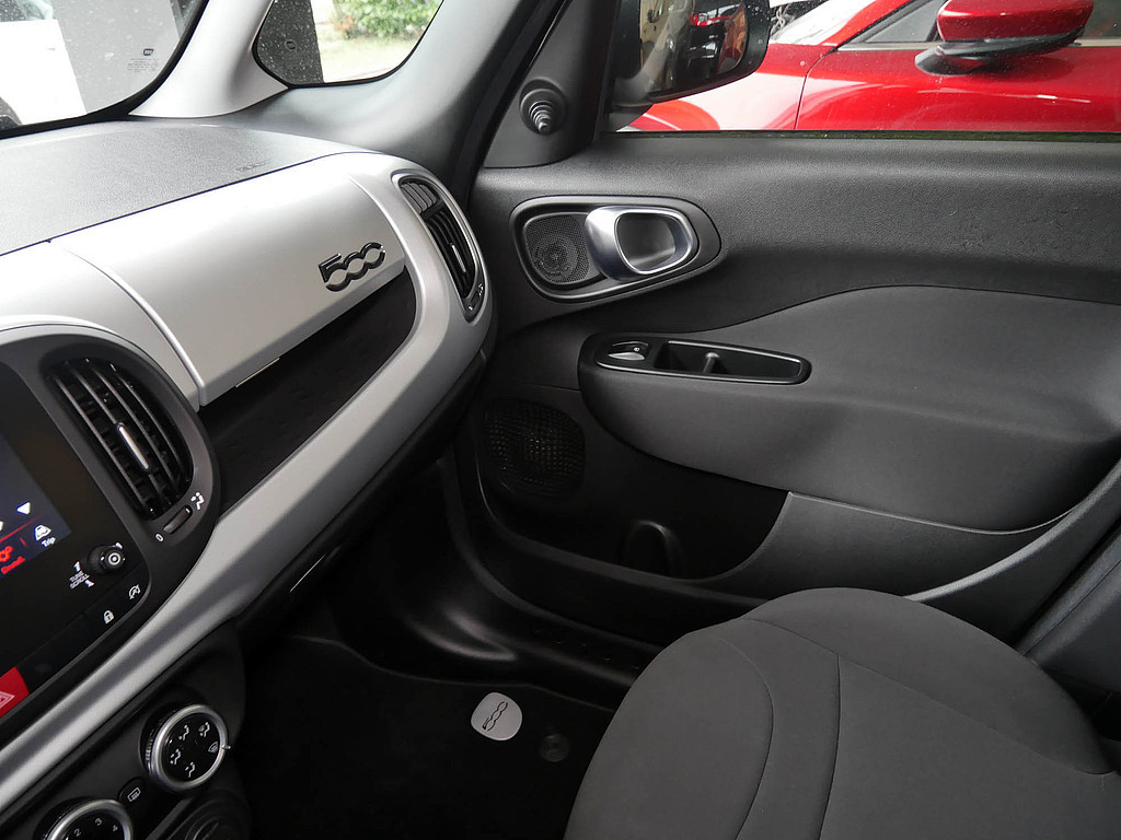 Fahrzeugansicht FIAT 500L 1.4 16V Cross - Bild 20