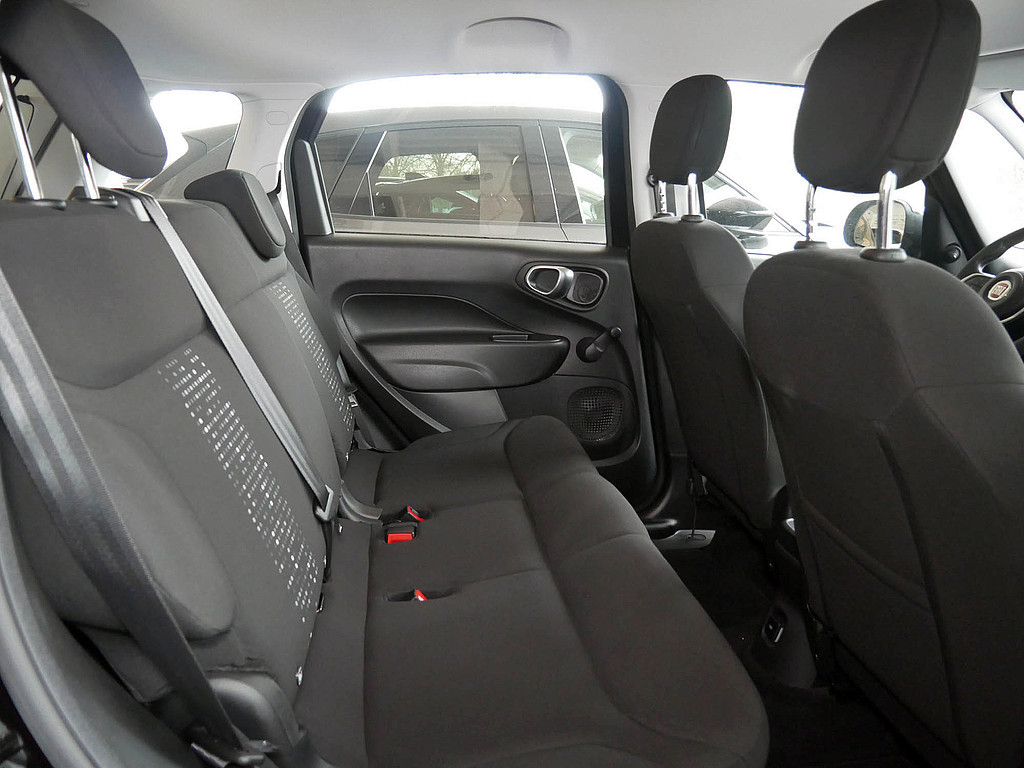 Fahrzeugansicht FIAT 500L 1.4 16V Cross - Bild 31