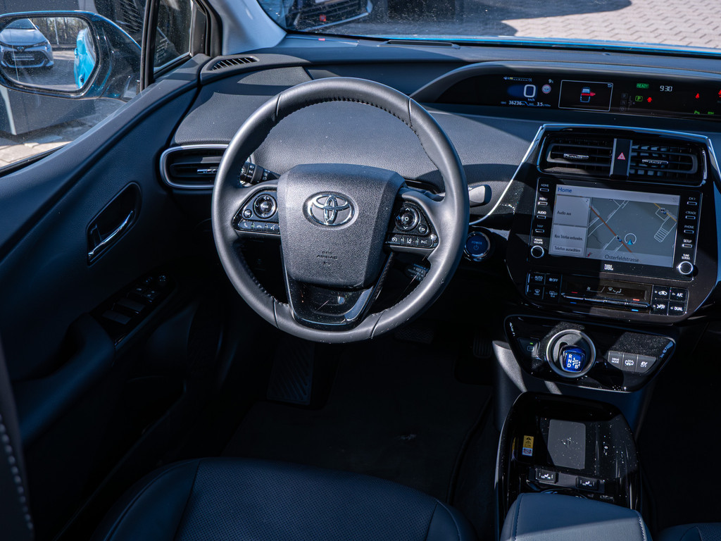 Fahrzeugansicht TOYOTA Prius Hybrid Executive - Bild 9