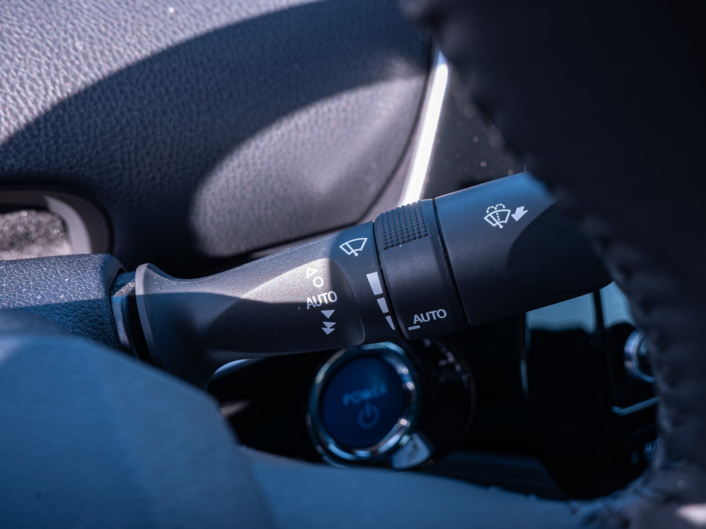 Fahrzeugansicht TOYOTA Prius Hybrid Executive - Bild 26