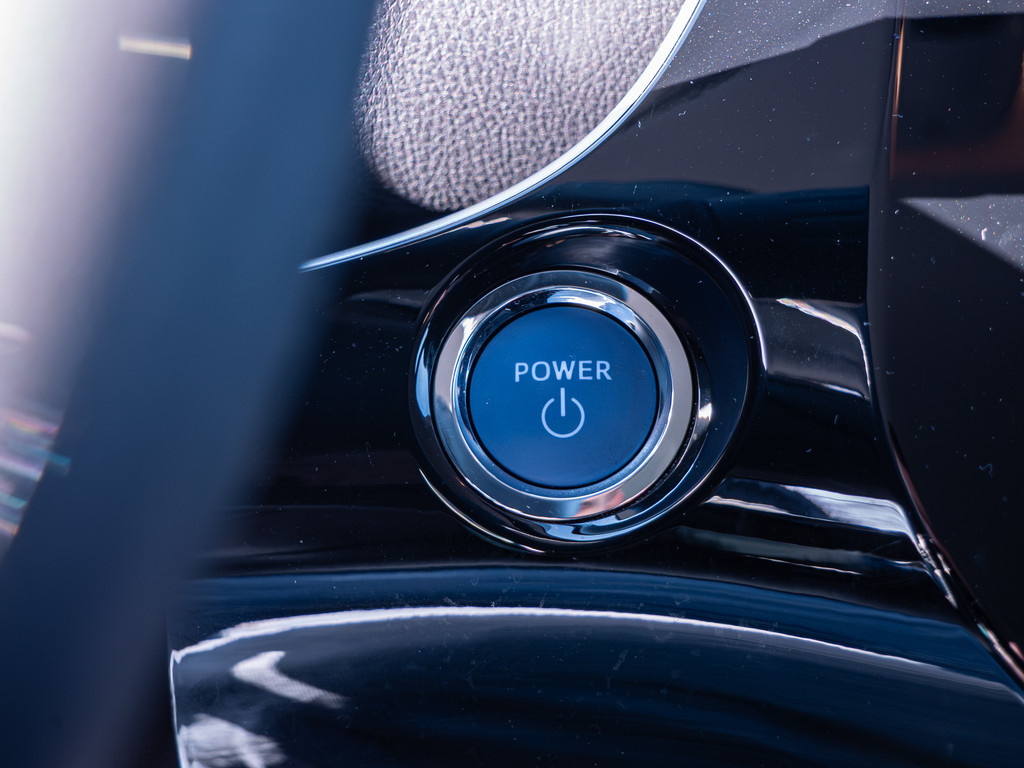 Fahrzeugansicht TOYOTA Prius Hybrid Executive - Bild 30