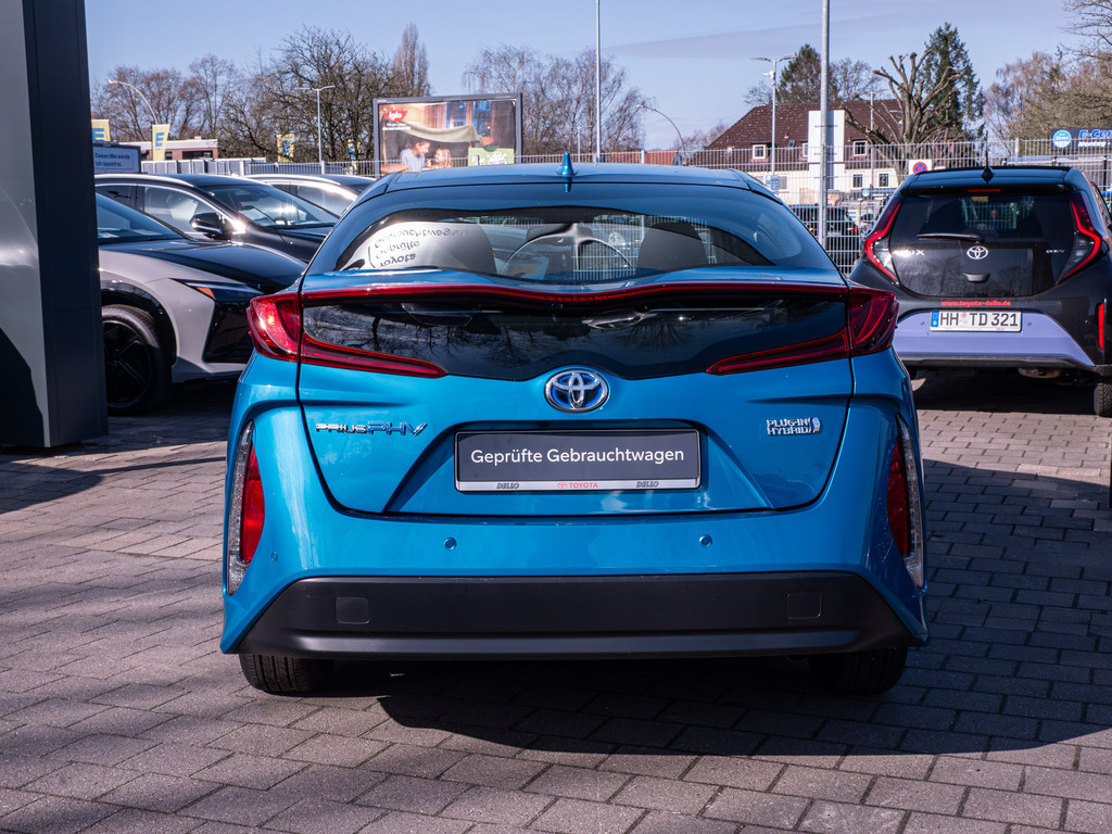 Fahrzeugansicht TOYOTA Prius Hybrid Executive - Bild 42