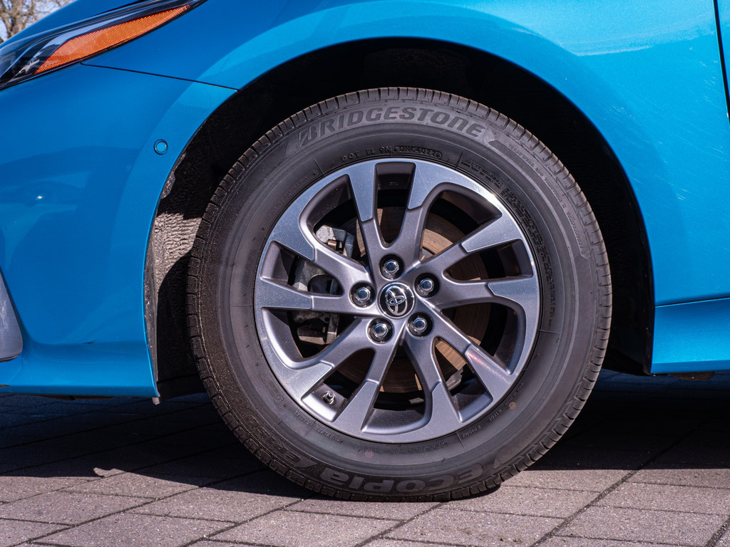 Fahrzeugansicht TOYOTA Prius Hybrid Executive - Bild 46